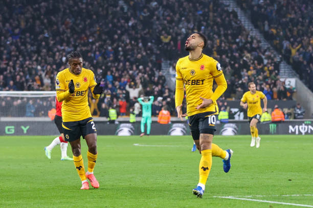 公司通过引 公司通过引