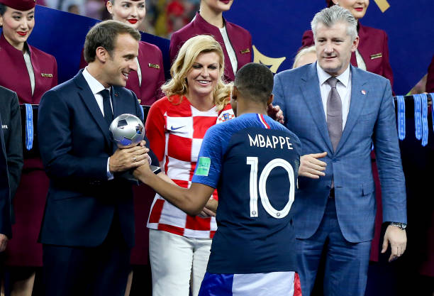 星在賽季中 星在賽季中