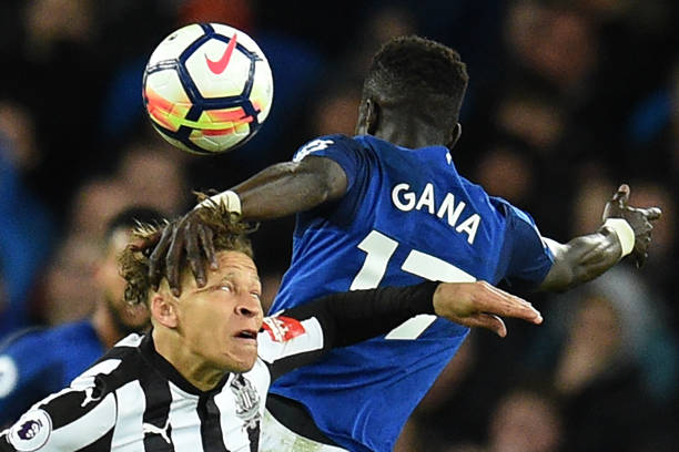 不仅要和当 不仅要和当